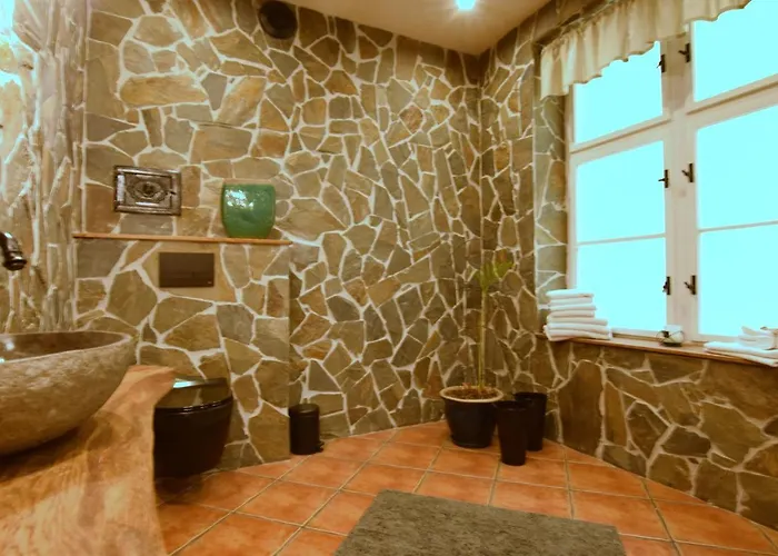 Rustical منزل للإقامة فروتسواف